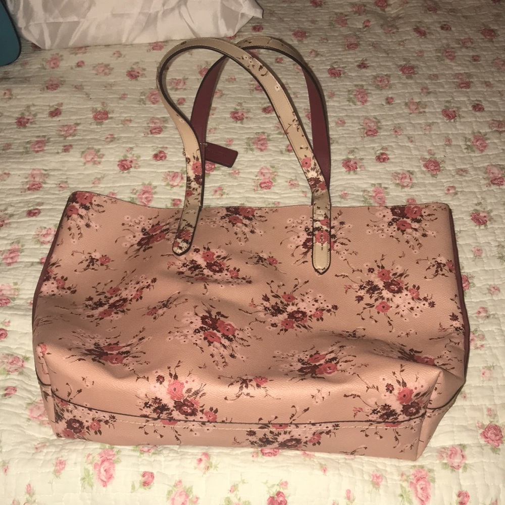 Pretty flowered leather tote bag - Picture 2 of 5